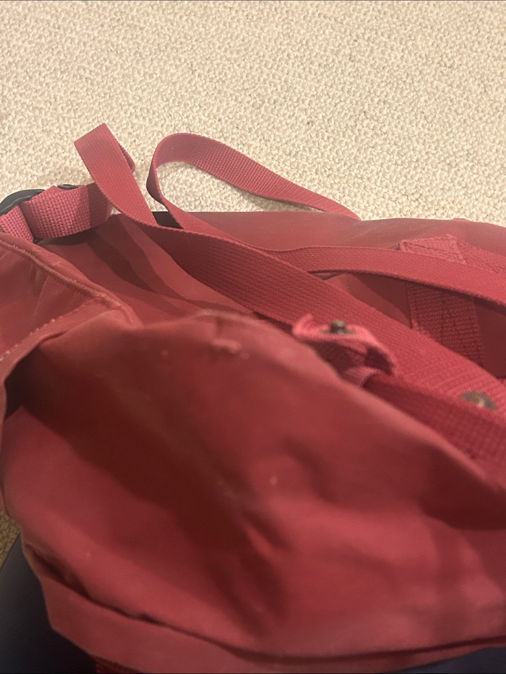 Fjallraven Kånken Two-Tone Navy and Red Backpack - Picture 6 of 6